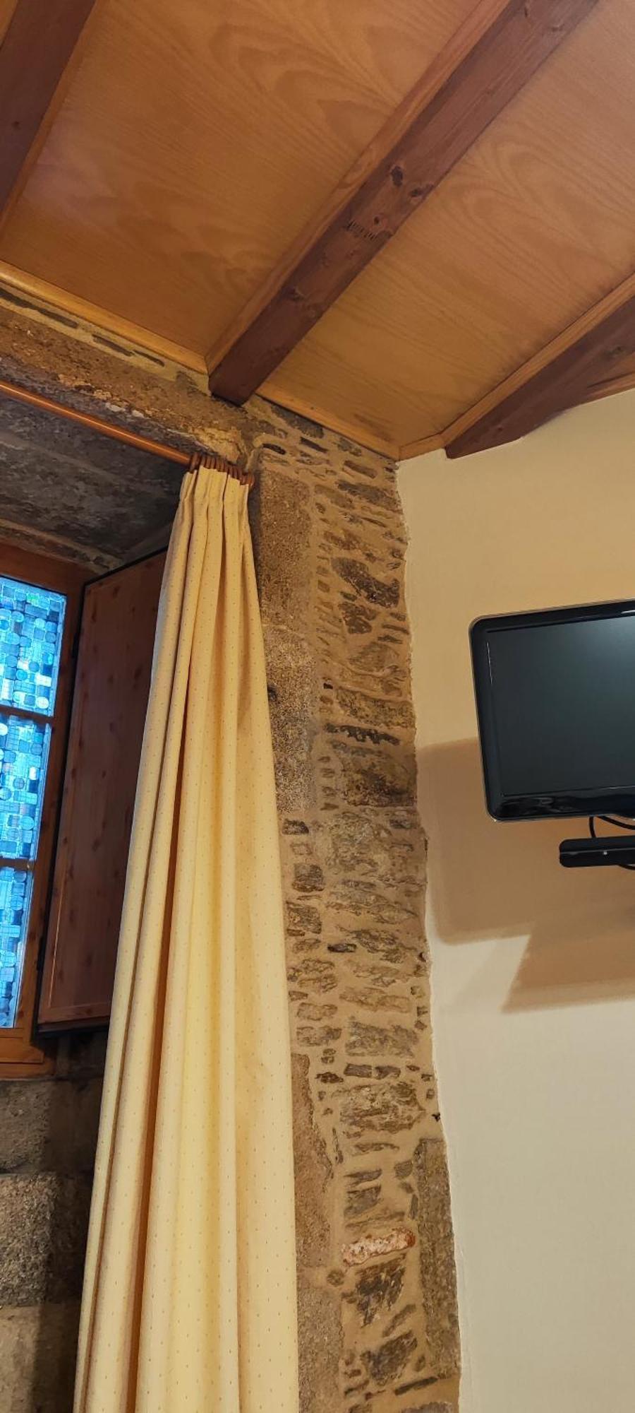 Pico Sacro Ii Hotel