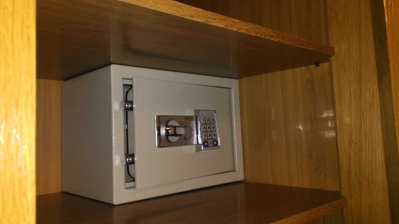 Hotel Pico Sacro Ii 2*